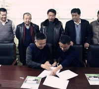 中心和內(nèi)蒙古綠色與有機食品協(xié)會就戰(zhàn)略合作簽訂協(xié)議 　　　　　　　　　　　　　　　